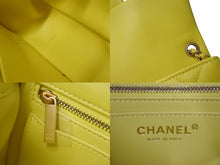 Load image into Gallery viewer, CHANEL シャネル ミニマトラッセ 20 ココボール チェーン ショルダーバッグ イエロー ラムスキン ランダム番台 ゴールド金具 美品 中古 4c076439