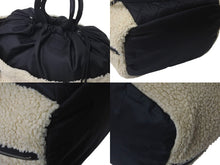 Load image into Gallery viewer, 極美品 CHANEL シャネル ラージココネージュ ショッピングバッグ A57582 チェーントートバッグ 26番台 巾着型 ココマーク ボア 中古 4c076462