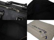 Load image into Gallery viewer, 極美品 LOUISVUITTON ルイヴィトン キーポルバンドリエール45 M40569 モノグラムエクリプスキャンバス レザー 中古 4c076502