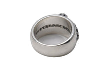 Load image into Gallery viewer, 極美品 CHROME HEARTS クロムハーツ フローラルクロス リング 指輪 サイズ19号 重量約18.4g シルバー925 中古 4c076516