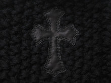 Load image into Gallery viewer, 新品未使用 CHROME HEARTS クロムハーツ カシミヤ クロスパッチ ビーニー ニットキャップ 帽子 ブラック 中古 4c076523