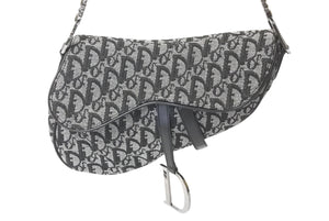 Christian Dior クリスチャンディオール トロッター サドルバッグ ブラック ガリアーノ期 シルバー金具 ワンショルダー ロゴ 美品 中古 4c076533