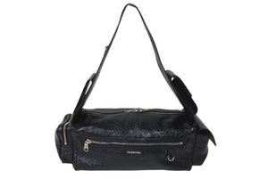 極美品 BALENCIAGA バレンシアガ スーパービジィ スモール スリングバッグ アリーナラムスキン 702167・1000・N527277 ブラック 中古 4c076535