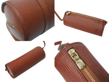 Load image into Gallery viewer, 極美品 LOUIS VUITTON ルイヴィトン スフロ ハンドバッグ M52223 エピ レザー ブラウン ゴールド金具 中古 4c076536