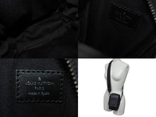 Load image into Gallery viewer, 極美品 LOUIS VUITTON ルイヴィトン ショルダーバッグ M81321 ダブルフォンポーチ エクリプスブラック シルバー金具 中古 4c076555