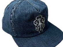 Load image into Gallery viewer, 新品未使用 CHROME HEARTS クロムハーツ キャップ ヴィンダガー クロスボール ブルー コットン 中古 4c076559