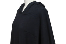 Load image into Gallery viewer, CHROME HEARTS クロムハーツ Y NOT クロスパッチ フーディー パーカー サイズM 12パッチ CHクロス ブラック 美品 中古 4c076560