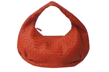 Load image into Gallery viewer, 極美品 BOTTEGA VENETA ボッテガ ヴェネタ イントレチャート セミショルダーバッグ 232499 ワンショルダーバッグ レザー レッド 美品 4c076573