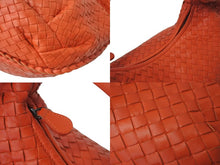 Load image into Gallery viewer, 極美品 BOTTEGA VENETA ボッテガ ヴェネタ イントレチャート セミショルダーバッグ 232499 ワンショルダーバッグ レザー レッド 美品 4c076573