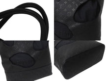 Load image into Gallery viewer, 新品同様 LOUIS VUITTON ルイヴィトン コムデギャルソン 川久保玲 トートバッグ M58661 ウィズホールズMM モノグラムアンプラント ブラック 中古4c076579