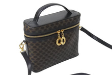 Load image into Gallery viewer, CELINE セリーヌ 2WAYバッグ バニティバッグ ショルダーバッグ マカダム柄 MC96 ゴールド金具 ブラウン ブラック 美品 中古 4c076585