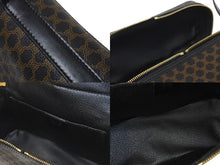 Load image into Gallery viewer, CELINE セリーヌ 2WAYバッグ バニティバッグ ショルダーバッグ マカダム柄 MC96 ゴールド金具 ブラウン ブラック 美品 中古 4c076585