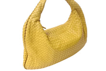 Load image into Gallery viewer, BOTTEGA VENETA ボッテガヴェネタ ホーボー イントレチャート ワンショルダーバッグ イエロー レザー 美品 中古 4c076587