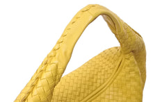 Load image into Gallery viewer, BOTTEGA VENETA ボッテガヴェネタ ホーボー イントレチャート ワンショルダーバッグ イエロー レザー 美品 中古 4c076587