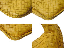 Load image into Gallery viewer, BOTTEGA VENETA ボッテガヴェネタ ホーボー イントレチャート ワンショルダーバッグ イエロー レザー 美品 中古 4c076587