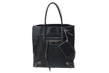 Load image into Gallery viewer, BALENCIAGA バレンシアガ ハンドバッグ THE PAPER ザペーパー ブラック ホワイト レザー 255412 美品 中古 4c076599
