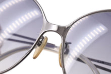 Load image into Gallery viewer, LOEWE ロエベ アナグラム モチーフ サングラス SLW 283GZ ブラック シルバー サイズ60◻︎13 130 美品 中古 4c076603
