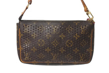 Load image into Gallery viewer, LOUIS VUITTON ルイヴィトン モノグラムペルフォ ポシェットアクセソワール アクセサリーポーチ M95183 フューシャ 美品 中古 4c076623