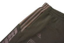 画像をギャラリービューアに読み込む, YEEZY X ADIDAS イージー X アディダス CALABASAS TRACK PANT カラバサス トラックパンツ ブラウン ポリエステル XS 美品 中古 4c076696 