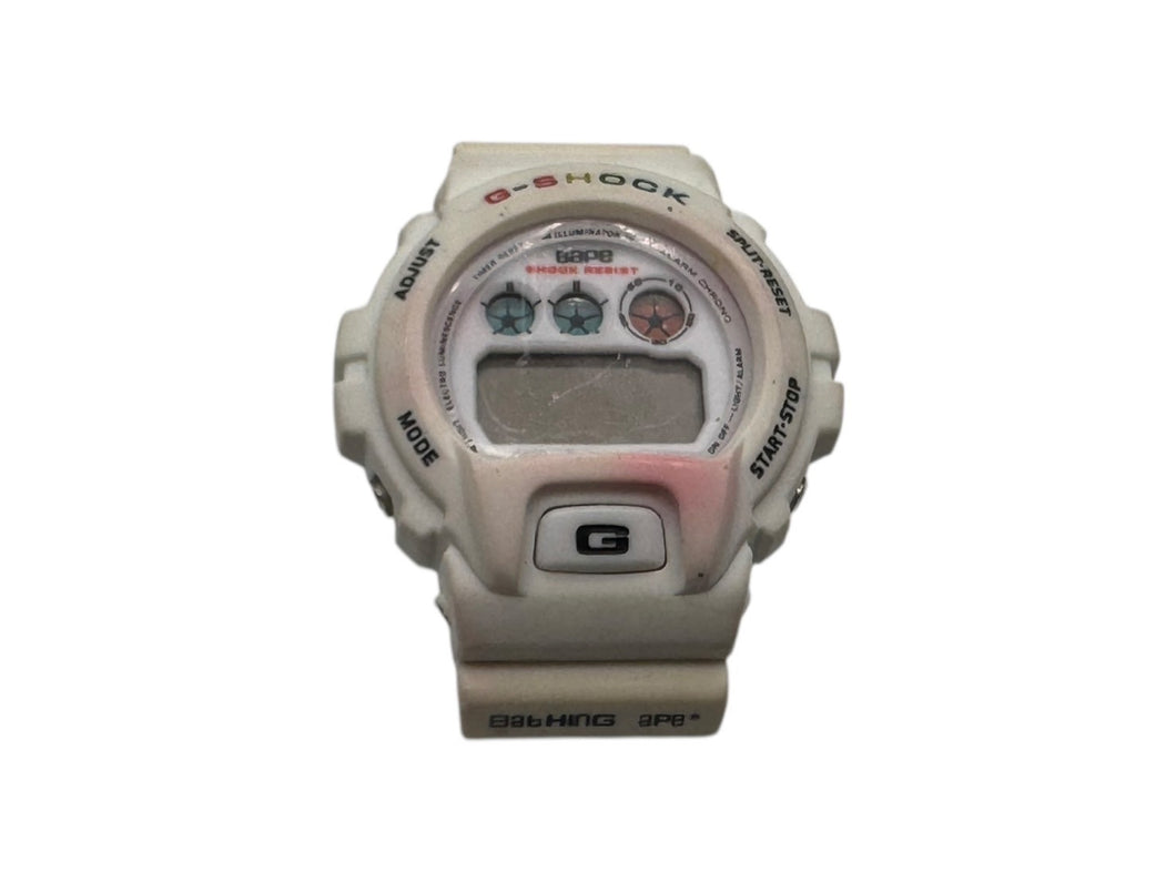 G-SHOCK ジーショック エイプ コラボ BATHING APE 限定品 時計 ホワイト マルチカラー DW-6900 中古 4c076706 