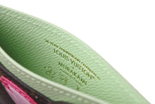 Load image into Gallery viewer, 新品未使用 LOUIS VUITTON ルイヴィトン モノグラム カードケース ポルト カルト サーンプル M13429 村上隆 PVC 中古 4c076724