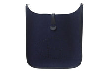 Load image into Gallery viewer, 新品未使用 HERMES エルメス エブリン 1PM ショルダーバッグ ブルーニュイ フェルト スイフト Y刻 2020年製 シルバー金具 中古 4c700023