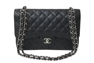 極美品 CHANEL シャネル マトラッセ30 Wフラップ Wチェーン ショルダーバッグ 18番台 キャビアスキン ブラック シルバー金具 中古 4c070385