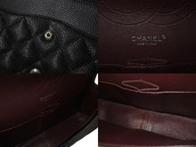 Load image into Gallery viewer, 極美品 CHANEL シャネル マトラッセ30 Wフラップ Wチェーン ショルダーバッグ 18番台 キャビアスキン ブラック シルバー金具 中古 4c070385