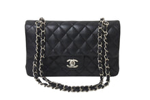 Load image into Gallery viewer, 極美品 CHANEL シャネル チェーンショルダーバッグ マトラッセ23 Wフラップラップ ラムスキン ブラックシルバー 13番台 中古 4c071204