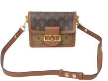 Load image into Gallery viewer, LOUIS VUITTON ルイヴィトン モノグラム リバース ドーフィーヌ ミニ ショルダーバッグ M45959 ブラウン モノグラムキャンバス レザー ゴールド金具 美品 中古 4c072831