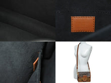 Load image into Gallery viewer, LOUIS VUITTON ルイヴィトン モノグラム リバース ドーフィーヌ ミニ ショルダーバッグ M45959 ブラウン モノグラムキャンバス レザー ゴールド金具 美品 中古 4c072831