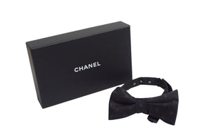 新品未使用 CHANEL シャネル 蝶ネクタイ リボンタイ チョーカー ココマーク キルティングデザイン シルク ブラック 中古 4c075580