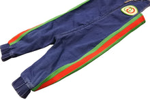 Load image into Gallery viewer, GUCCI グッチ オーバーオール シェリーライン ロゴ イタリア製 コットン ブルー グリーン レッド サイズ9/12m 美品 中古 50082