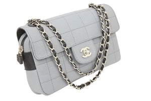 極美品 CHANEL シャネル スポーツライン ショルダーバッグ マトラッセ キャビアスキン 8番台 グレー シルバー金具 中古 50105
