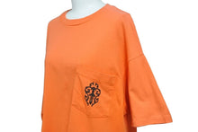 Load image into Gallery viewer, ChromeHearts クロムハーツ ダガー 半袖Tシャツ ロゴ トップス USA製 コットン オレンジ サイズL 良品 中古 50202