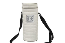 Load image into Gallery viewer, CHANEL シャネル SPORTSLINE スポーツライン ドリンクケース ショルダー ナイロン ホワイト ブラック シルバー 美品 中古 50625