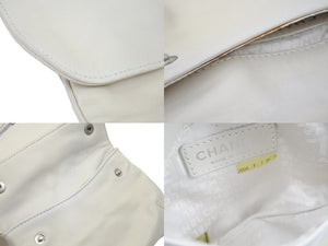 CHANEL シャネル レザーベスト ヴィンテージ ココマーク 8番台 2003年 マトラッセ ラムスキン ホワイト シルバー 美品 中古 50692