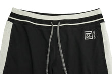 Load image into Gallery viewer, CHANEL シャネル スポーツ ジャージパンツ ボトムス P28399K00082 コットン ポリアミド エラスタン ブラック 36 美品 中古 50745