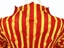Load image into Gallery viewer, 極美品 ISSEY MIYAKE イッセイミヤケ プリーツ 長袖カットソー IM84-FJ966 サイズM ポリエステル レッド イエロー 中古 4b005083