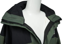 画像をギャラリービューアに読み込む, THE NORTH FACE × sacai ザ ノースフェイス サカイ 17AW ナイロンモッズコート カーキ NP6171SA サイズロゴM 美品 中古 51178 