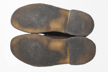 Load image into Gallery viewer, Clarks クラークス DESERT BOOT デザートブーツ ショートブーツ フットウェア スエード ラバー ブラウン 7 1/2 良品 中古 51248
