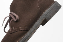 Load image into Gallery viewer, Clarks クラークス DESERT BOOT デザートブーツ ショートブーツ フットウェア スエード ラバー ブラウン 7 1/2 良品 中古 51248