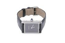 画像をギャラリービューアに読み込む, 極美品 Cartier カルティエ タンクマストLM WSTA0072 ブラック文字盤 時計 中古 4c051457