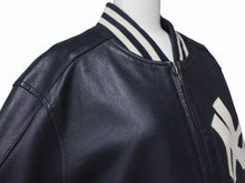 Load image into Gallery viewer, Supreme x Yankees シュプリームヤンキース ベースボールジャケット RN101837 ラムスキン ポリエステル ネイビー 美品 中古 4b005210