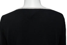 Load image into Gallery viewer, CHANEL シャネル ニット トップス ココマーク モバイルアート 08A ブラック ホワイト コットン カシミヤ サイズ38 良品 中古 52803