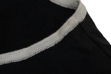 Load image into Gallery viewer, CHANEL シャネル ニット トップス ココマーク モバイルアート 08A ブラック ホワイト コットン カシミヤ サイズ38 良品 中古 52803