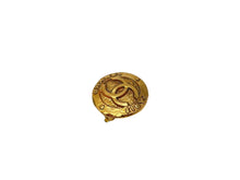 Load image into Gallery viewer, CHANEL シャネル イヤリング ココマーク GP 28刻印 1993年 ゴールド 4ｇ レディース 良品 中古 52903