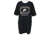 Load image into Gallery viewer, 極美品 NIKE ナイキ 半袖Ｔシャツ トップス アメリカ ニューヨーク NY SOHO限定 ブラック Mサイズ ユニセックス 中古 5306