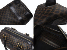 Load image into Gallery viewer, CELINE セリーヌ ハンドバッグ MC98/2 マカダム柄 PVC レザー ブラウン ブラック イタリア製 ゴールド金具 総柄 美品 中古 4b005320