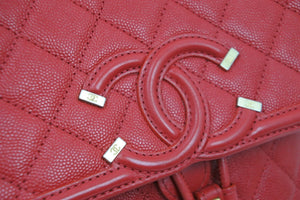 極美品 CHANEL シャネル キャビアスキン マトラッセ CCフィリグリー バックパック 25番台 レッド ゴールド金具 中古 53200
